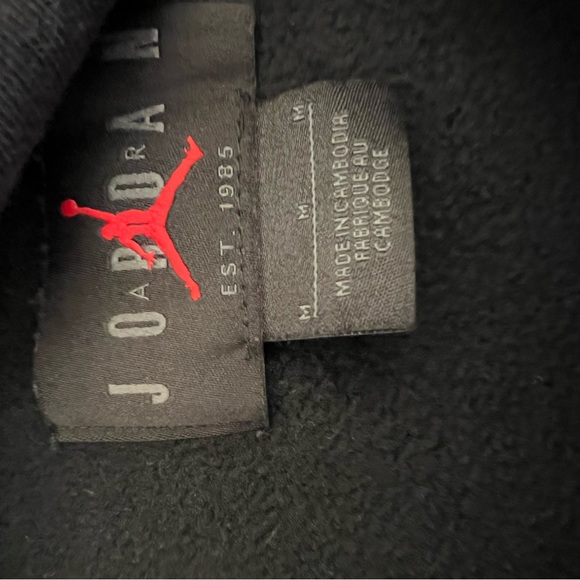 Air Jordan Hoodie - Picture 3 of 3